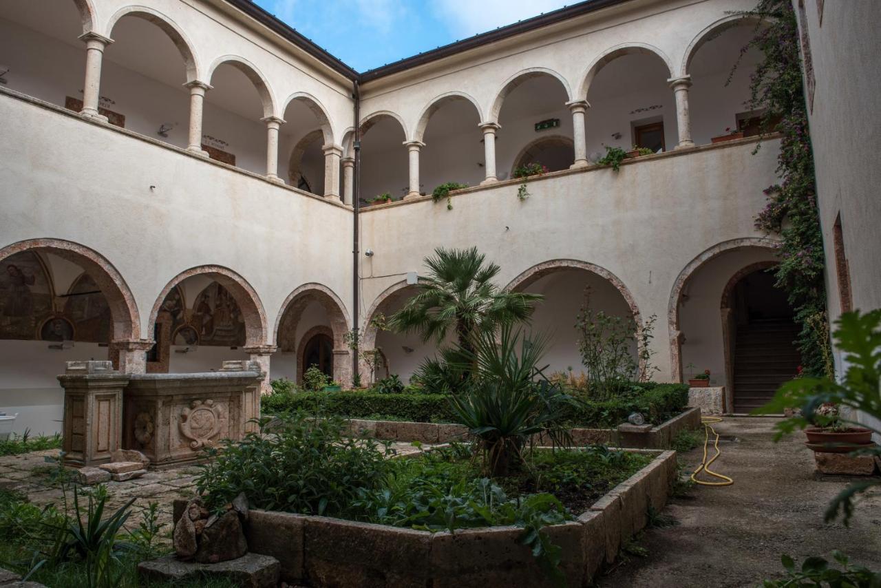 Convento Di Stignano Hotell Rignano Garganico Exteriör bild