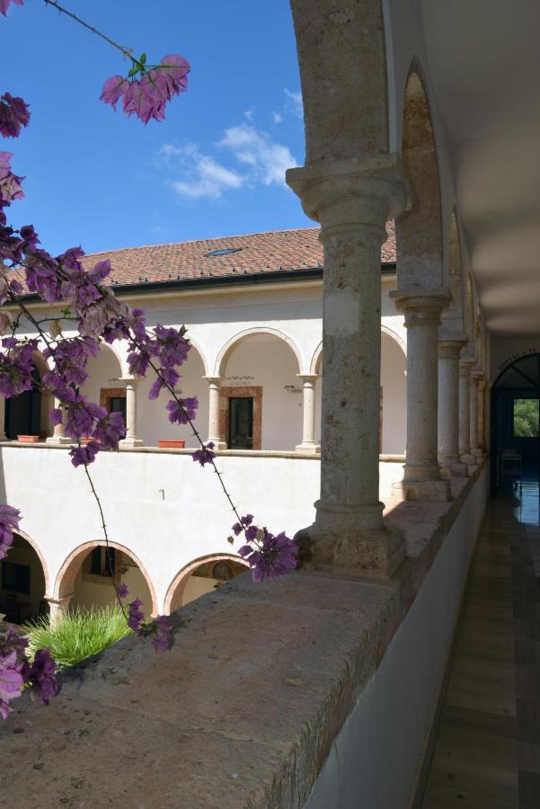 Convento Di Stignano Hotell Rignano Garganico Exteriör bild